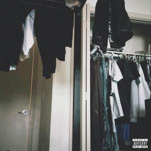 Ssumday的專輯fashion++ (feat. silentcasket) [Explicit]