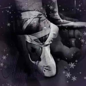 收聽vampyrska的autopsy bride (feat. snuffcide) (Explicit)歌詞歌曲