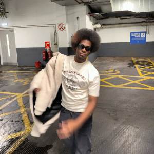 收聽DM的DON’T TALK (Explicit)歌詞歌曲