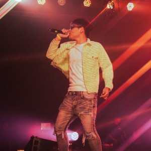 Dengarkan Day by day (Explicit) lagu dari HK dengan lirik