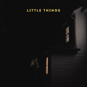 收聽Charlie Brennan的Little Things歌詞歌曲