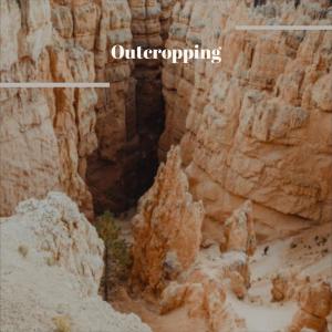 Dengarkan Ude Songs lagu dari Eria Rier dengan lirik