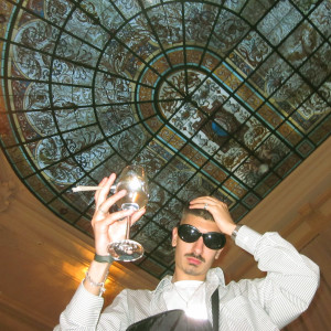 default playlist img