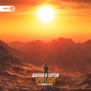 收聽Navion的Spotlight歌詞歌曲