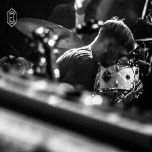 ดาวน์โหลดและฟังเพลง Godplans (Live) พร้อมเนื้อเพลงจาก Chorus Grant