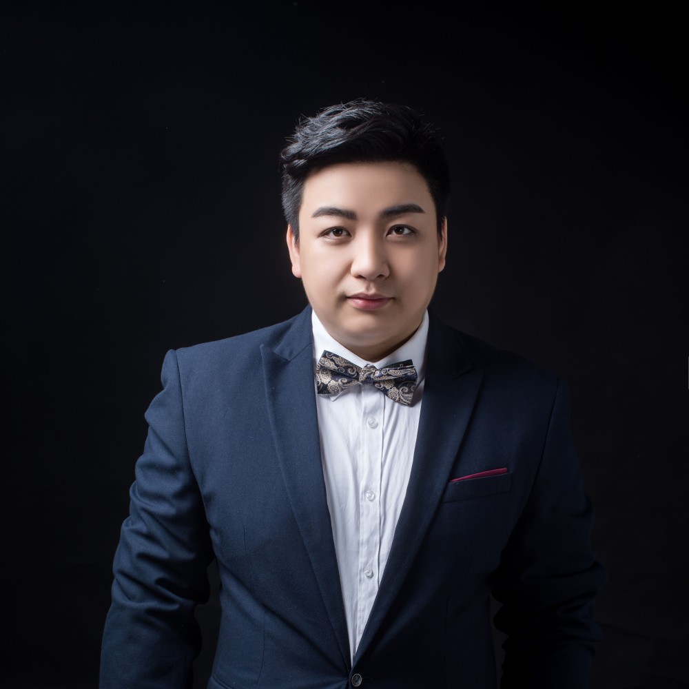 邓智康