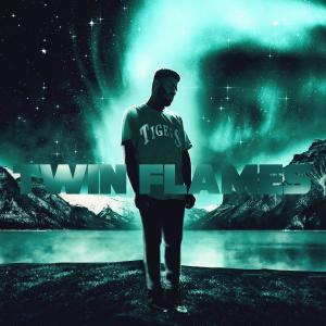 ดาวน์โหลดและฟังเพลง Twin Flames (Explicit) พร้อมเนื้อเพลงจาก ApxlloThaGod