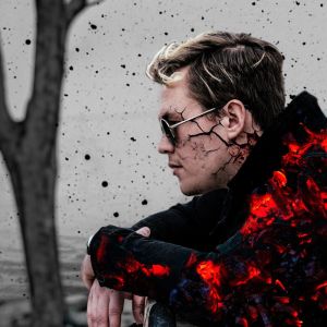 Listen to Девочка зима song with lyrics from АльТа