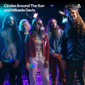 ดาวน์โหลดและฟังเพลง Language (Audiotree Live version) พร้อมเนื้อเพลงจาก Circles Around The Sun