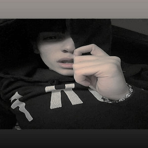 Listen to Broadway (Explicit) song with lyrics from Ishy