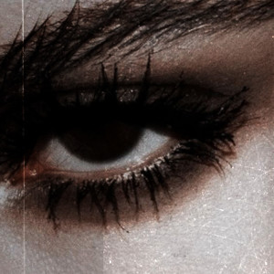 收聽USTYM的Твій Погляд歌詞歌曲