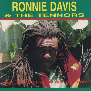 Ronnie Davis的專輯Ronnie Davis & The Tennors Sings Hits from Studio One