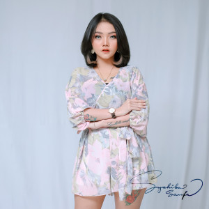 Dengarkan Bila Nanti lagu dari Syahiba Saufa dengan lirik