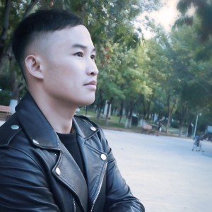 收聽小寶哥的狼心狗肺 (伴奏)歌詞歌曲