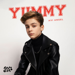 ดาวน์โหลดและฟังเพลง Yummy พร้อมเนื้อเพลงจาก Jam Jr.