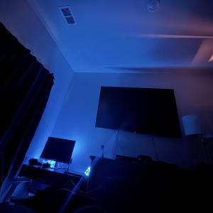 收聽Tjack的Eye歌詞歌曲