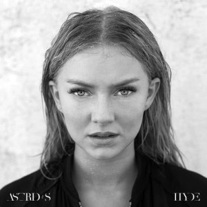 ดาวน์โหลดและฟังเพลง Hyde (Live From Studio) พร้อมเนื้อเพลงจาก Astrid S