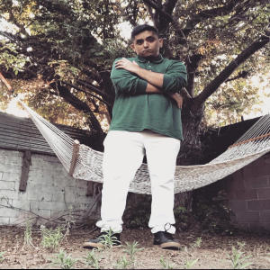 ดาวน์โหลดและฟังเพลง 25 พร้อมเนื้อเพลงจาก Alessandro Carvajal