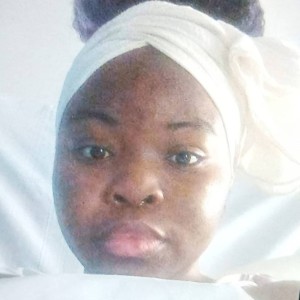 ดาวน์โหลดและฟังเพลง Broken ribbs พร้อมเนื้อเพลงจาก PYLO