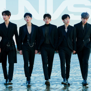 ดาวน์โหลดและฟังเพลง Timeless พร้อมเนื้อเพลงจาก UNVS