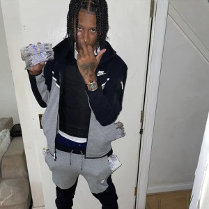 Listen to I Was in Jail (Explicit) song with lyrics from Shills8