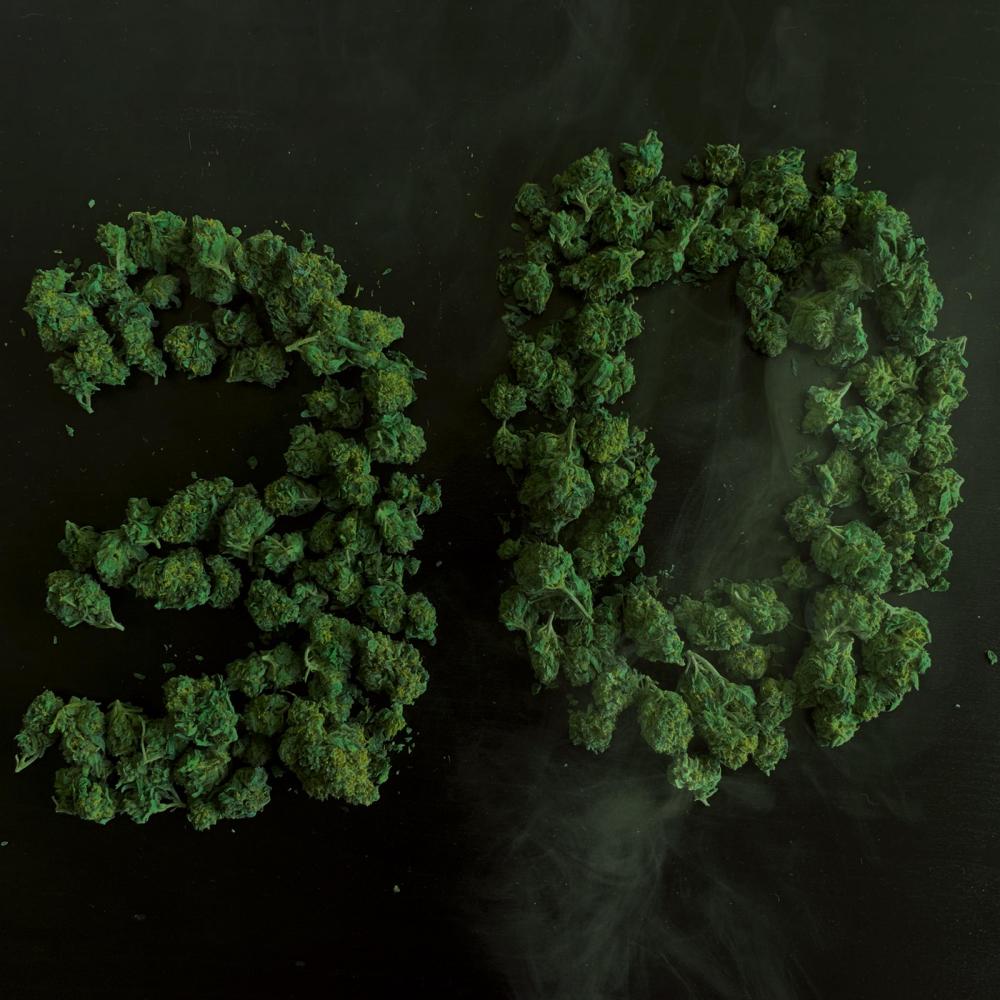 30(feat. Fat Kingdom) (Explicit)
