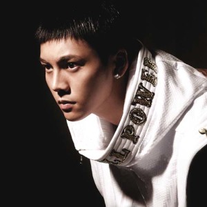 收聽陳偉霆的Taxi (語言版)歌詞歌曲