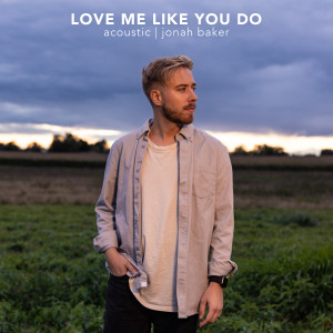 Love Me Like You Do (Acoustic) dari UNIVERSAL MUSIC PUBLISHING INTERNATIONAL LTD