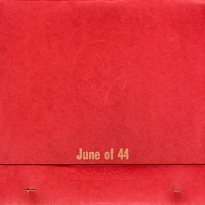 ดาวน์โหลดและฟังเพลง Boom พร้อมเนื้อเพลงจาก June Of 44