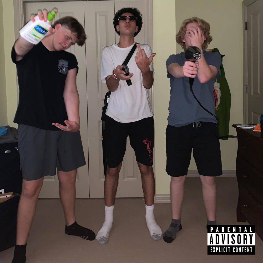 BIRD (feat. SaffeXO, BIG DRIS & J SAV) (Explicit)