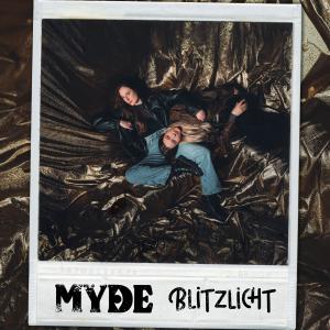 Myde的專輯Blitzlicht