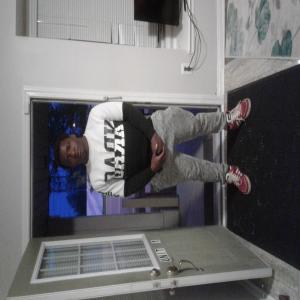 ดาวน์โหลดและฟังเพลง Life (feat. K fliss) พร้อมเนื้อเพลงจาก Crisis