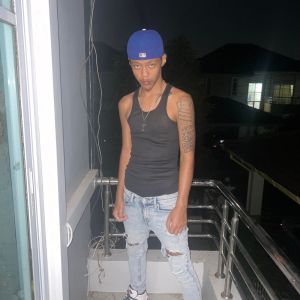 Listen to Plug Boy song with lyrics from f1r5t