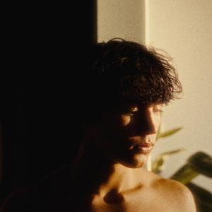 收聽Nils的music for the love of self歌詞歌曲