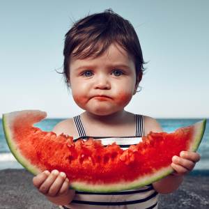 Dengarkan Watermelon lagu dari Levity Beet dengan lirik