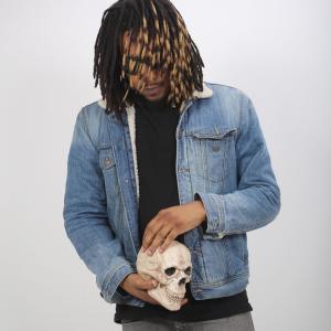 Listen to Big Con (Explicit) song with lyrics from Mashio