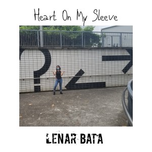 收聽Lenar Bata的One Glass歌詞歌曲