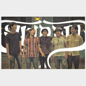 Album ฝันไร้เงา from เฌอดิน