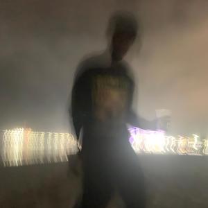 收聽Chazz的looted (feat. starblood) (Explicit)歌詞歌曲