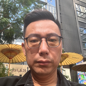 Listen to 未完待续 (伴奏) song with lyrics from 心中的小愿望