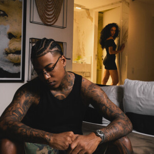 Listen to Só pra ter razão song with lyrics from MC Alysson