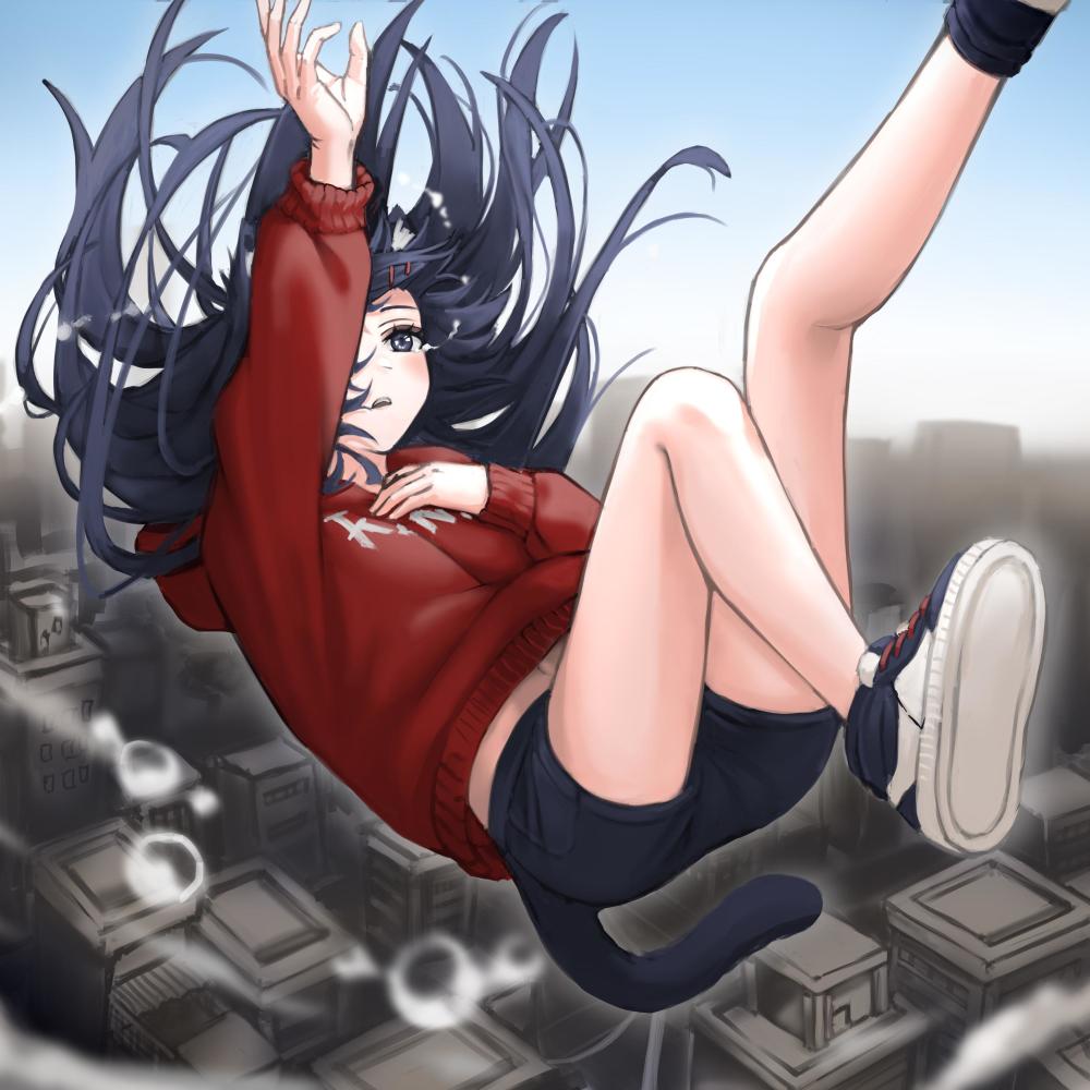 Crazy World (feat. PAiDA)