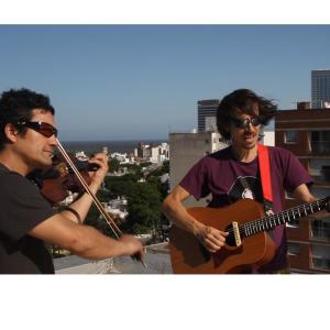Listen to Sin Paz (Remix) song with lyrics from Santiago Montoro