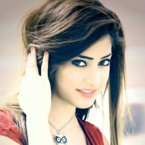 Listen to Raataan Lambiyan (Instrumental Version) song with lyrics from Harish Sagane