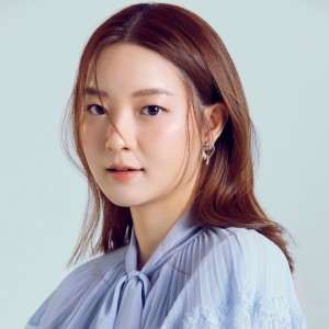 收听อิ้งค์ วรันธร的เก่งแต่เรื่องคนอื่น歌词歌曲