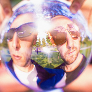 Listen to Planque song with lyrics from Eux Zautes