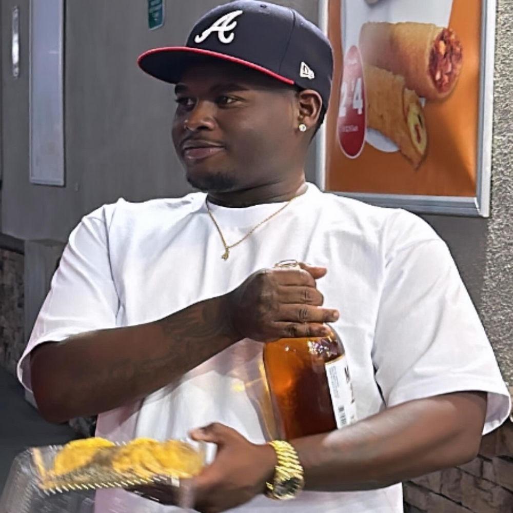 Loose Lips (feat. Runna Laneo) (Explicit)