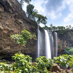 Dengarkan lagu Air nyanyian SPA dengan lirik