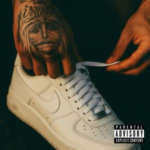 Pucho的專輯NUOVE NIKE (Explicit)