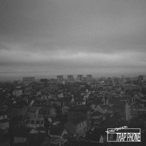 收聽Berwyn的TRAP PHONE (Explicit)歌詞歌曲